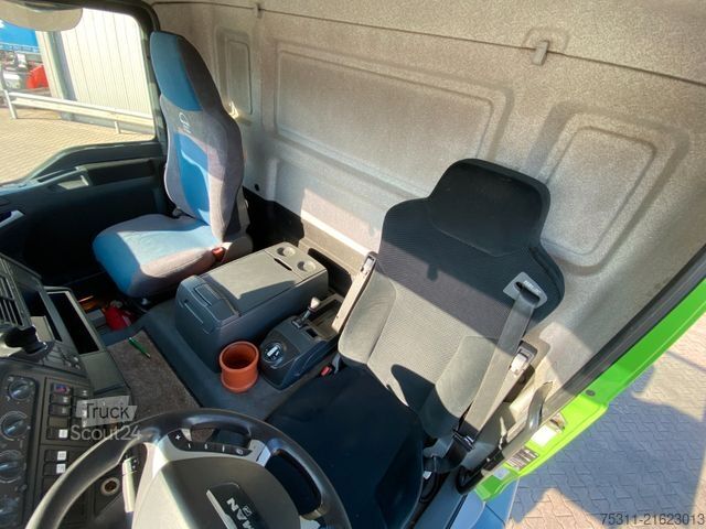 Tanker truck MAN TGM 18.340*Esterer A3*2Kammern*AHK*Oben/Unten