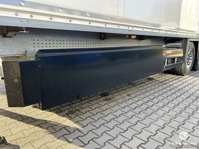 Box semitrailer SCHMITZ CARGOBULL Kofferauflieger SBO 18 - 13.62 Express