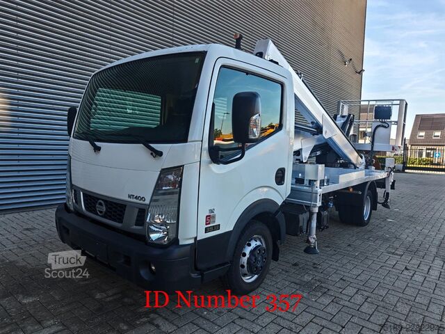 Plataforma elevatória Nissan Cabstar 35.13 NT400 Multitel MX 250