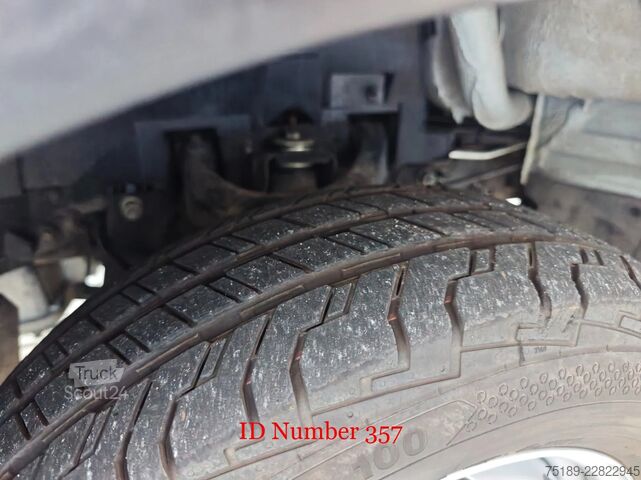 Plataforma elevatória Nissan Cabstar 35.13 NT400 Multitel MX 250