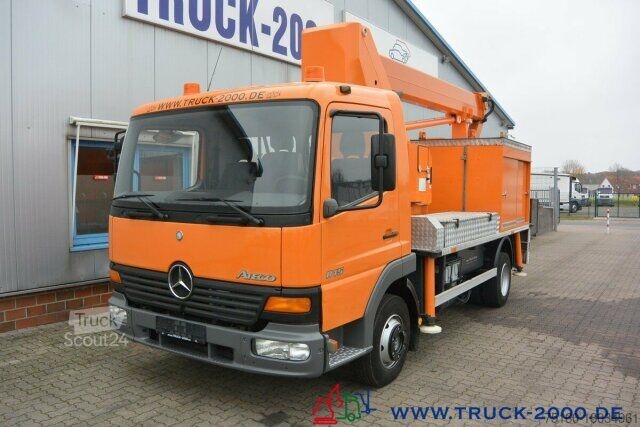 Varevogn Mercedes-Benz Atego 815 Wumag WT170 17 m seitl. Auslage 11.3 m