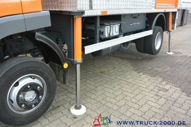 Varevogn Mercedes-Benz Atego 815 Wumag WT170 17 m seitl. Auslage 11.3 m