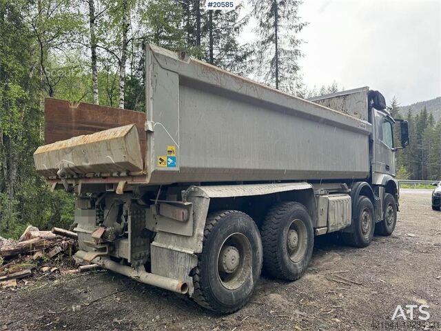 Skraldevogn Mercedes-Benz Arocs 3258 8x4 Tipper Truck – Low Mileage!
