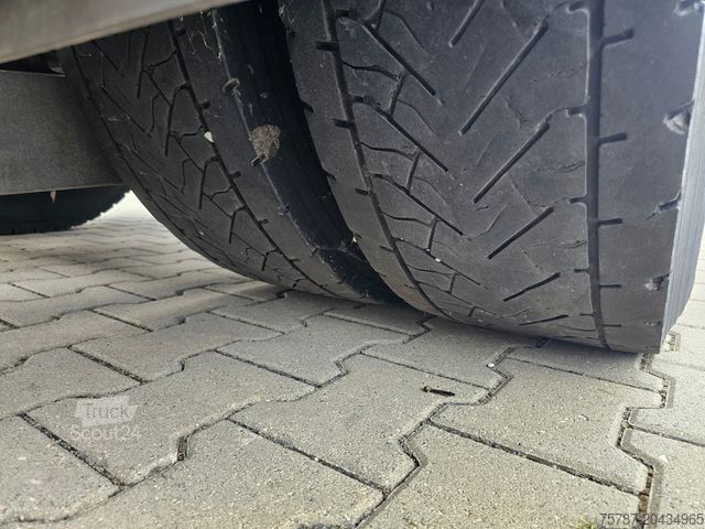 Kamion z zamenljivo nadgradnjo MERCEDES-BENZ 2545 BDF Twistlook, Klima, Euro 6, 2 x AHK