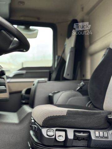 Tovornjak za prevoz pijač MAN TGM 26.340 L / LBW / 2xAHK / LENKACHSE / 20 PAL