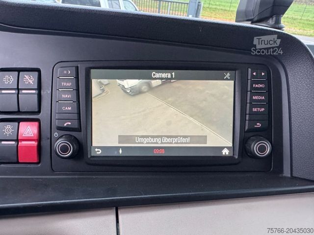 Tovornjak za prevoz pijač MAN TGM 26.340 L / LBW / 2xAHK / LENKACHSE / 20 PAL