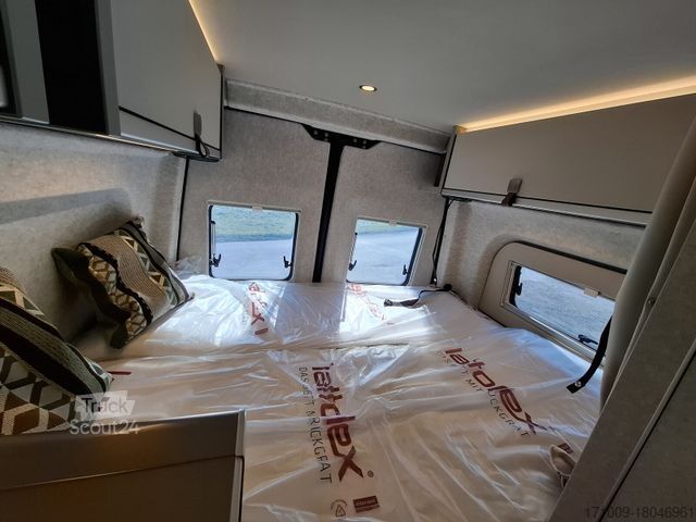Autocaravana HYMER/ERIBA Grand Canyon S 419 4-Matic AUTARK 18 AHK SOUND
