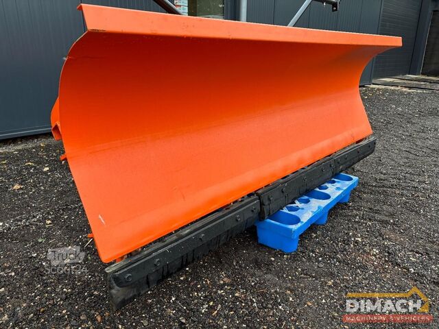 Slīdni Pronar Snowblade 205 cm Sneeuwschuiver hydraulische dr...