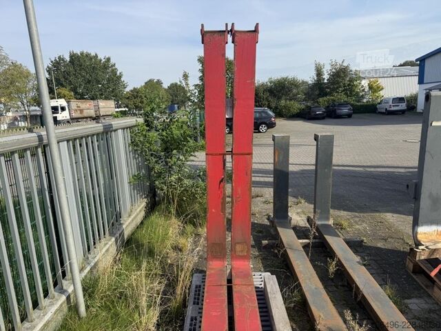 Paletová vidlica CVS Ferrari 16to-1200
