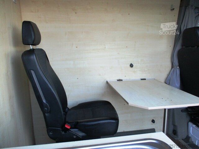 Fourgon surélevé Mercedes-Benz 316 CDI Sprinter mit Bettl und Spüle