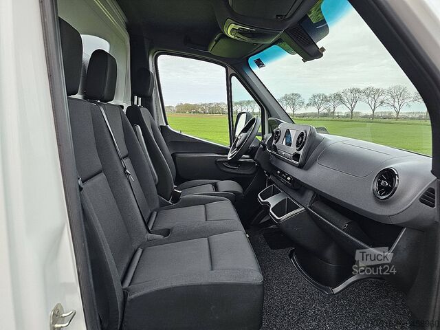 Kufr MERCEDES-BENZ SPRINTER 317 ac automaat EURO6