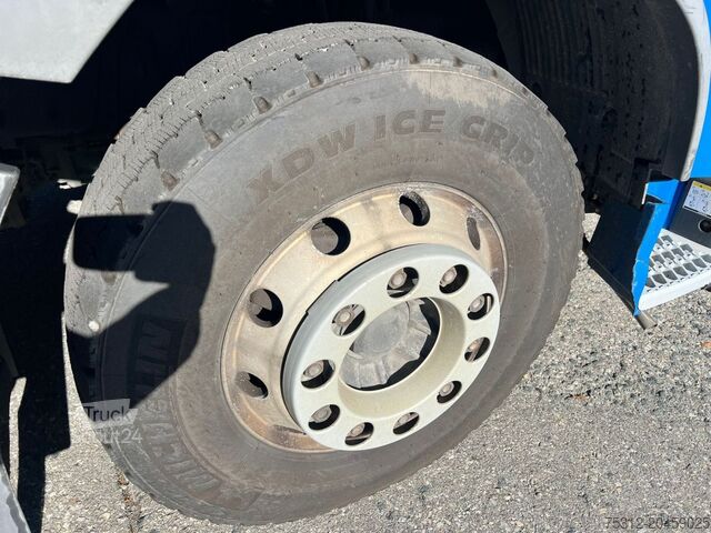 LKW mit Kofferaufbau Volvo FH460 4x2 Lift Lenk LBW