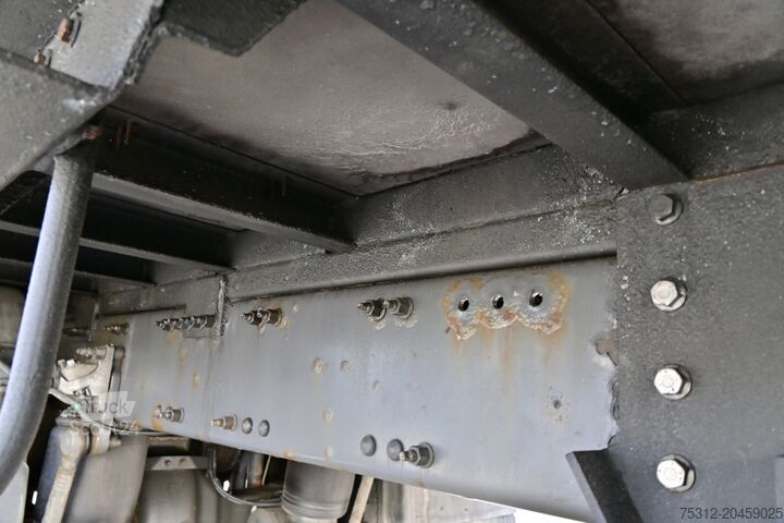 Autocamion cu caroserie tip cutie Volvo FH460  4x2 Retarder LBW Kamera Navi Kühlschrank