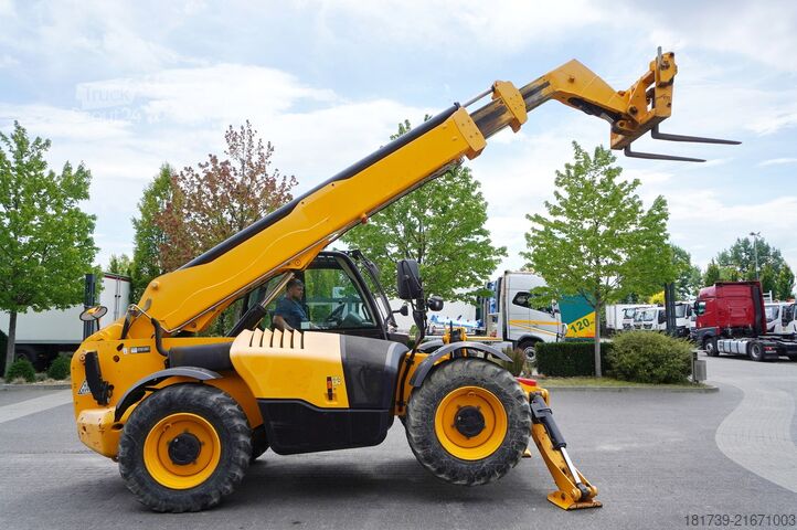 Teleszkopós rakodó JCB 540-140 telescopic loader / 14 m range