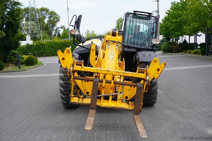 Teleszkopós rakodó JCB 540-140 telescopic loader / 14 m range