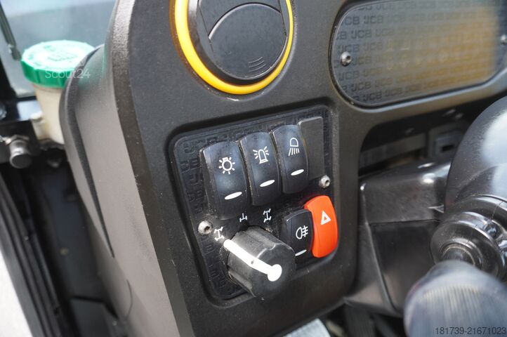 Teleszkopós rakodó JCB 525-60T5 / 2022 / 860 MTH! / joystick