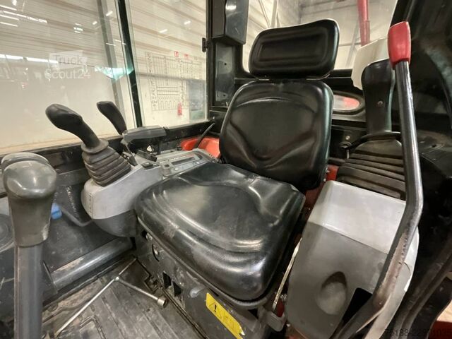 Mini-excavator Kubota U 20-3