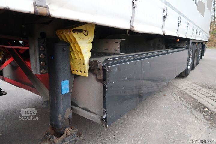Auflieger mit Pritsche & Plane SCHMITZ SCS 24/L-13.62 EB