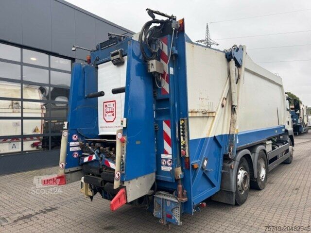 Camion à ordures MAN 26.320 6x2 TGS