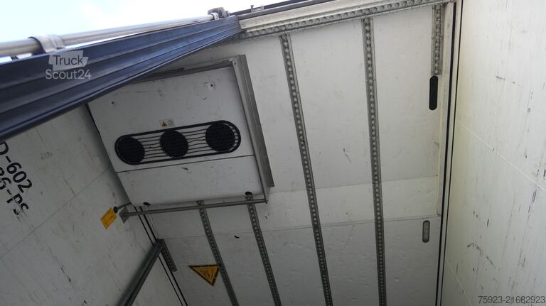 Transporte refrigerado/congelado Schmitz Cargobull Bi-temperature refrigerated trailer