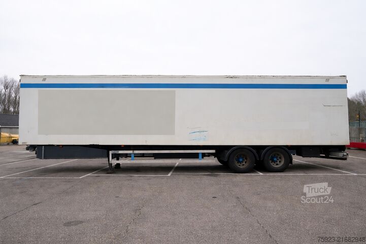 Priklopnik za platformo LAG Closed box trailer