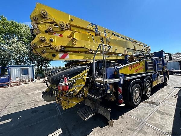 Bomba de hormigón Mercedes-Benz AROCS 2640