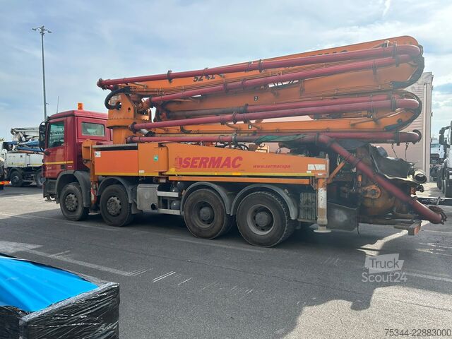 Kamion sa pumpom za beton Mercedes-Benz Actros 4141