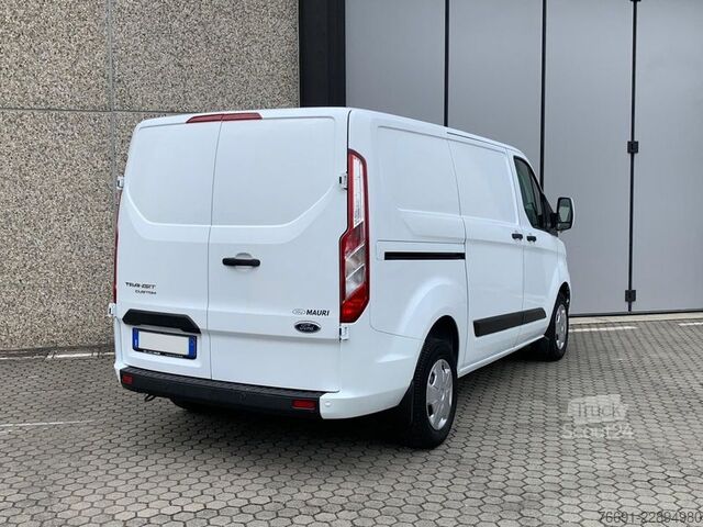 Вантажівка спеціального призначення Ford Transit Custom