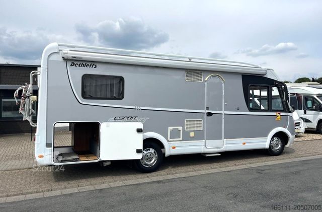 Camper integrado DETHLEFFS I 7150 - Queens/Hubbett -  - Solar -