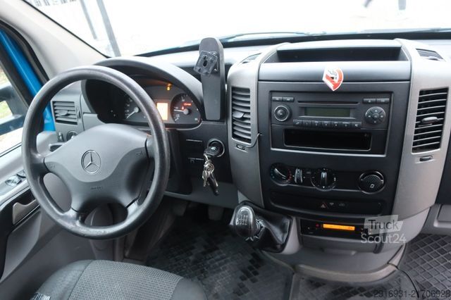 Skříňová dodávka MERCEDES-BENZ Sprinter Koffer 313CDI 1.Hand / Trennwand/FN:215