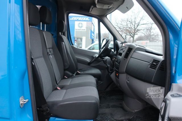 Skříňová dodávka MERCEDES-BENZ Sprinter Koffer 313CDI 1.Hand / Trennwand/FN:215