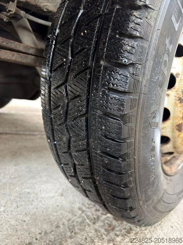 Pritschenwagen MERCEDES-BENZ 208 D DK PRITSCHENWAGEN*1999*