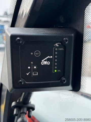 Tekerlekli yükleyici BOBCAT Teleskoplader TL 25.60