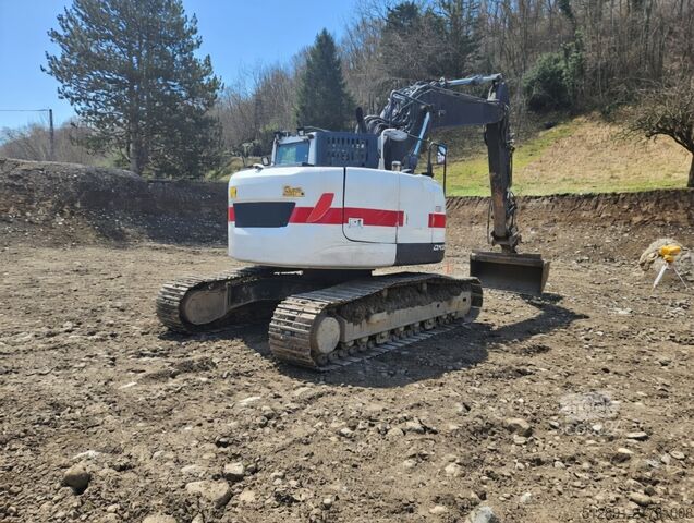 Pásový bagr DOOSAN DX 235 CR -5