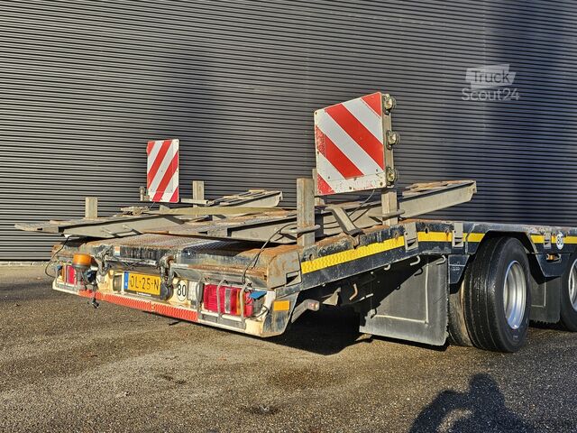 Chargeur bas Nooteboom FLSDO-13-27F1 / TIEFLADER / RADMULDEN