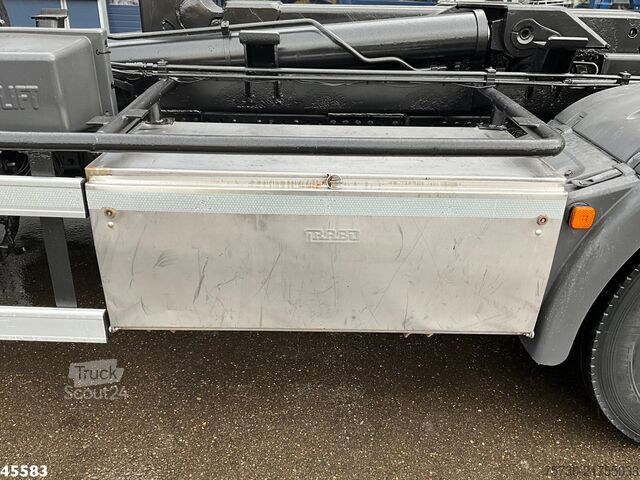 Kanca kol sistemi Man TGA 26.360 Hiab 16 Tonmeter laadkraan