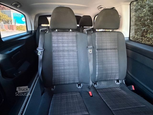 Minibus MERCEDES-BENZ Vito 109 Cdi Tourer Extra Lang 9Sitze Schiebetür