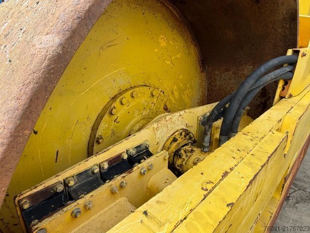 Walzenzug BOMAG BW225D-3 Roller with vibration *NO ENGINE*