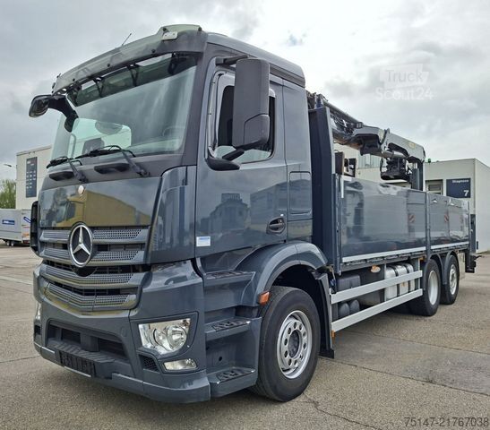 Lastebil med plan MERCEDES-BENZ 2545 L 6x2*4 Antos Kran PK 22.001L TEC Funk AHK