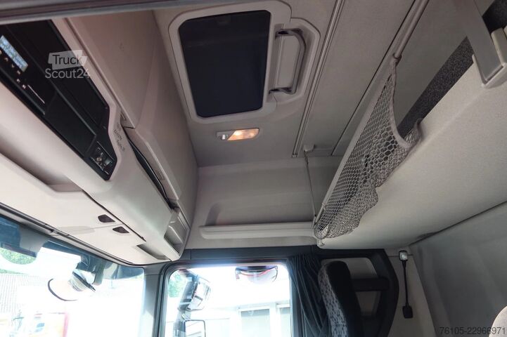 Автокран Scania R500 NGS 4x2 Trekker met kraan HMF 1920
