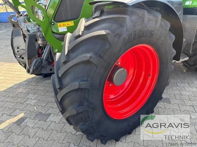 Tractor Fendt 516 VARIO S4 Profi Plus