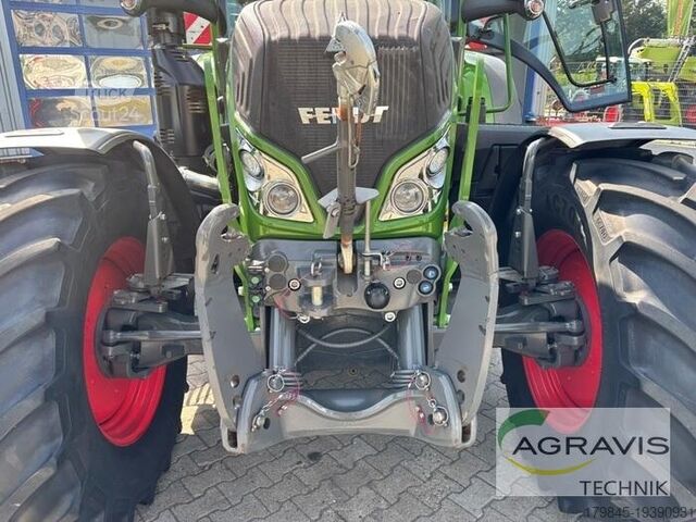 Tractor Fendt 516 VARIO S4 Profi Plus