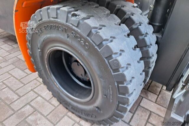 Вилочный погрузчик Toyota 9FBM70T Electric, 7 Tons Capacity, Lift Height 4.7
