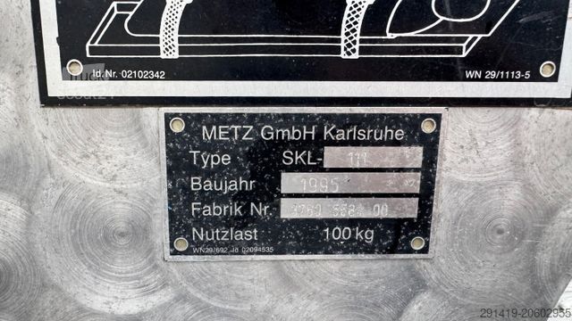 Φορτηγό με πλατφόρμα εργασίας MAN 18.272 4x2 Hubsteiger Bj 1995