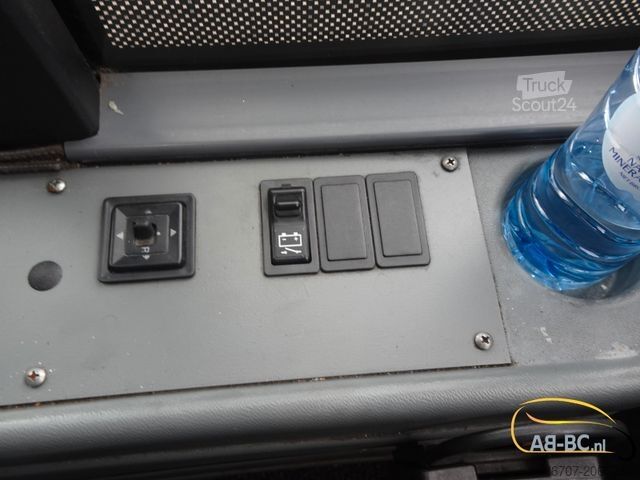 Starppilsētu autobuss VAN HOOL T915 Atlino 50  Sitze euro 5