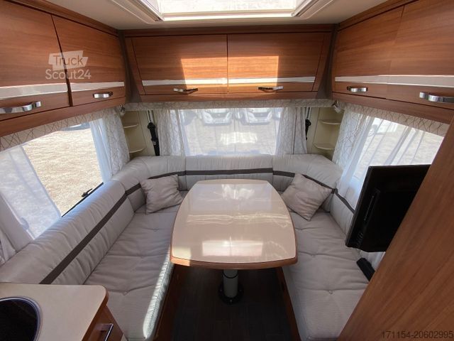 Alkoof camper EURAMOBIL Terrestra A 570 HS, Hubstützen, AHK, SAT,Luftfed