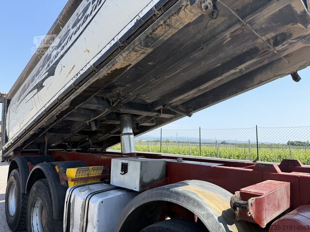 Dreiseitenkipper LKW Iveco Trakker 410T44 Kipper 20cbm 8x4 40Ton