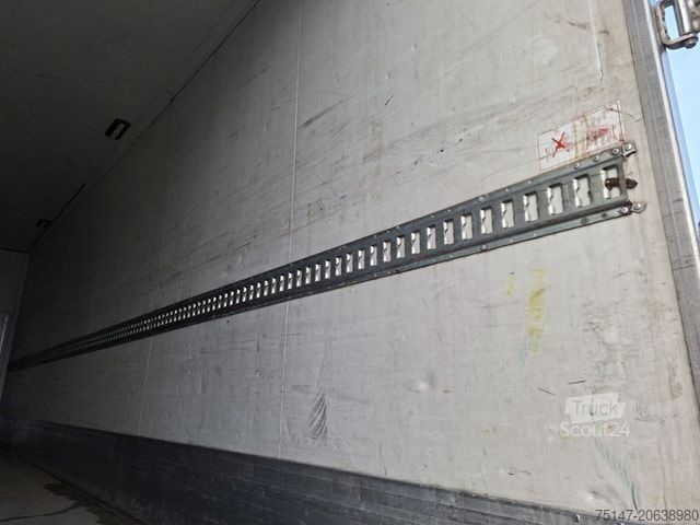 Хладилен камион MERCEDES-BENZ 1829 L Axor 4x2 Tiefkühler Thermo King TS-300e