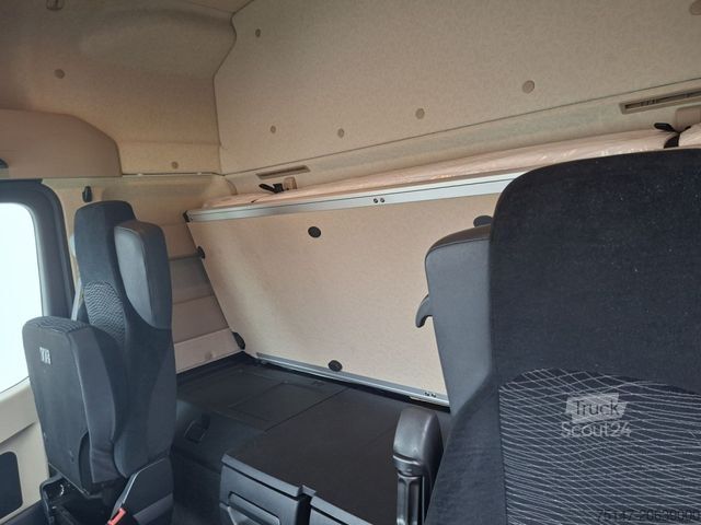 Standaard trekker MERCEDES-BENZ 1843 LS Actros MP5 MirrorCam Navi Euro6d