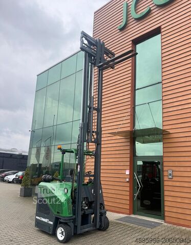 Empilhadeira de quatro direções Combilift CB3000// Diesel// Perfect / Only 5185 h